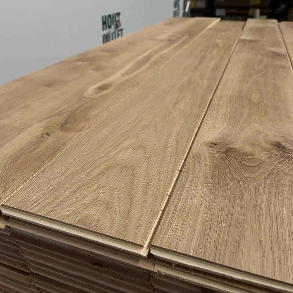 Eiken parketvloer 3 layer. Gerookt. ABC. 13,5x185. 53.39 m2.