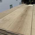 Eiken parketvloer gerookt. AB. 15x210mm. 53,68 m2.