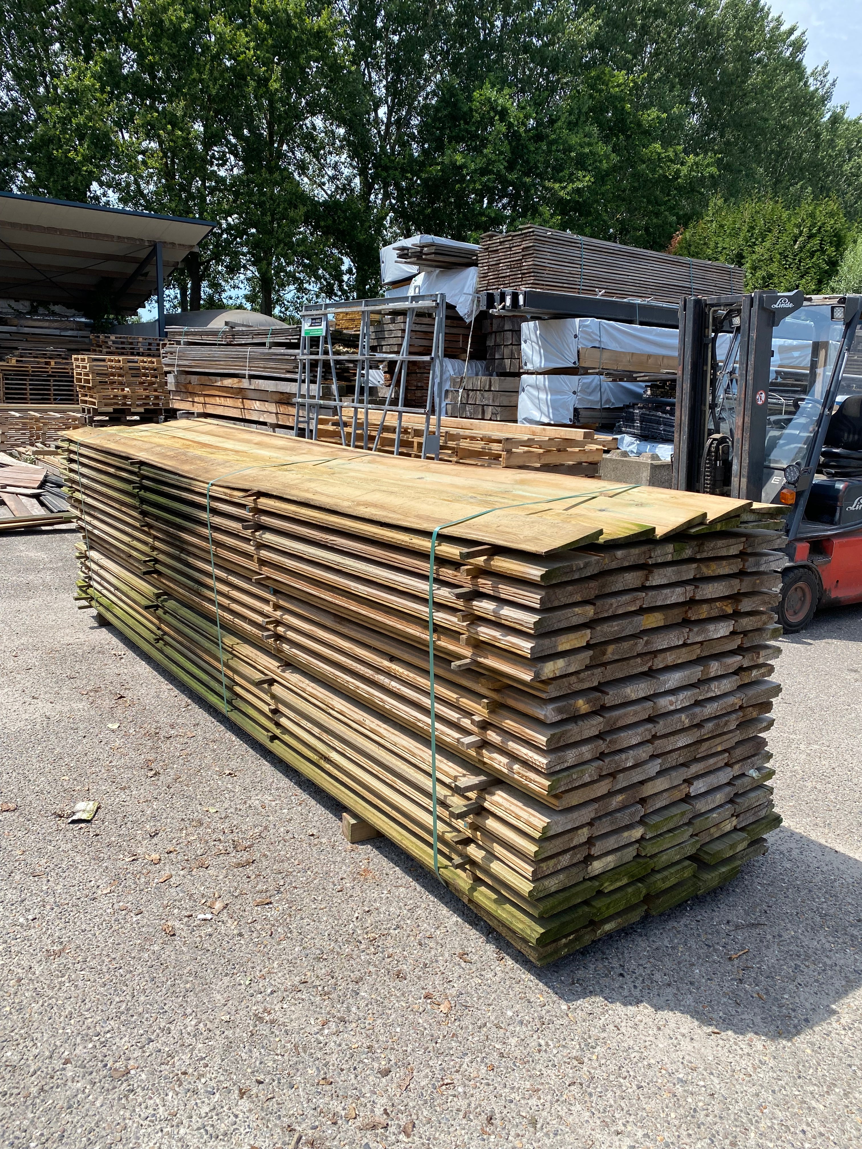 Grenen Zweeds Rabat. 8/24x 175x4000mm. 188 stuks
