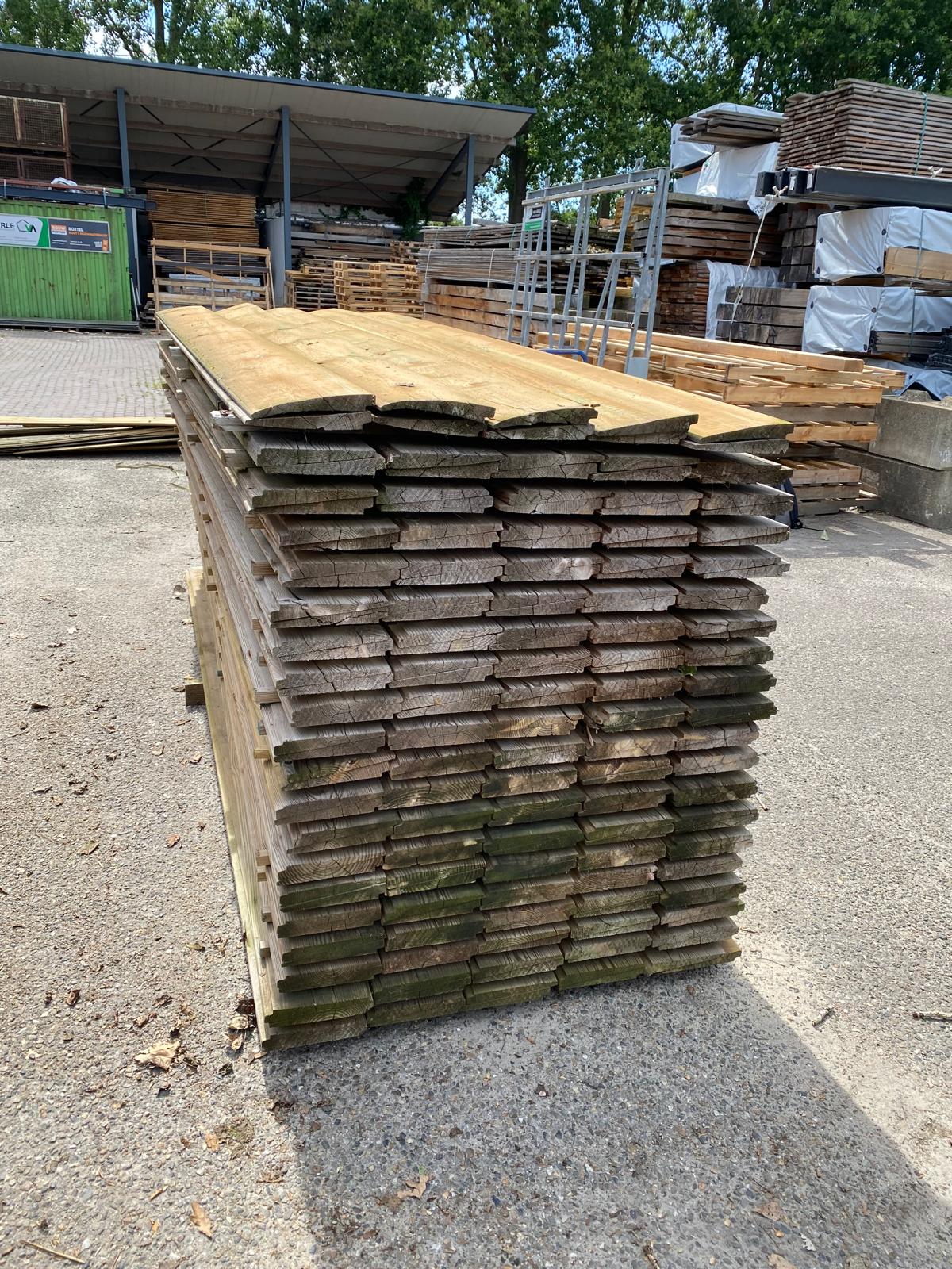 Grenen Zweeds Rabat. 8/24x 175x3000mm. 200 stuks