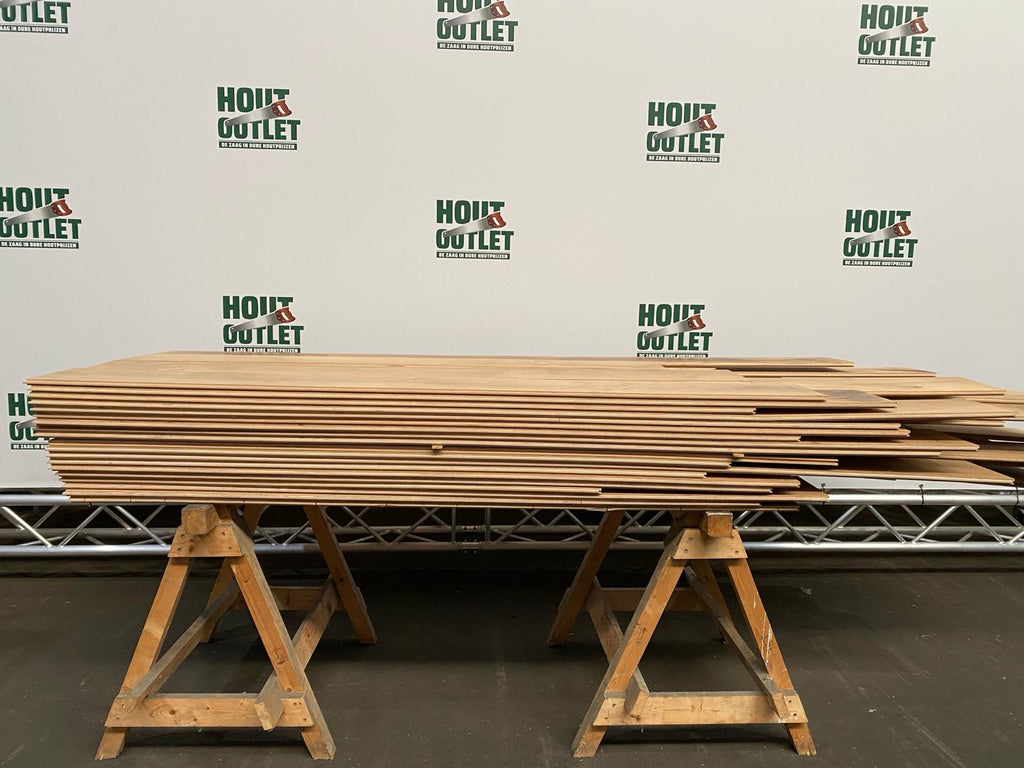 Eiken parketvloer. Dubbel Gerookt. AB. 18x245. 44,01m2.