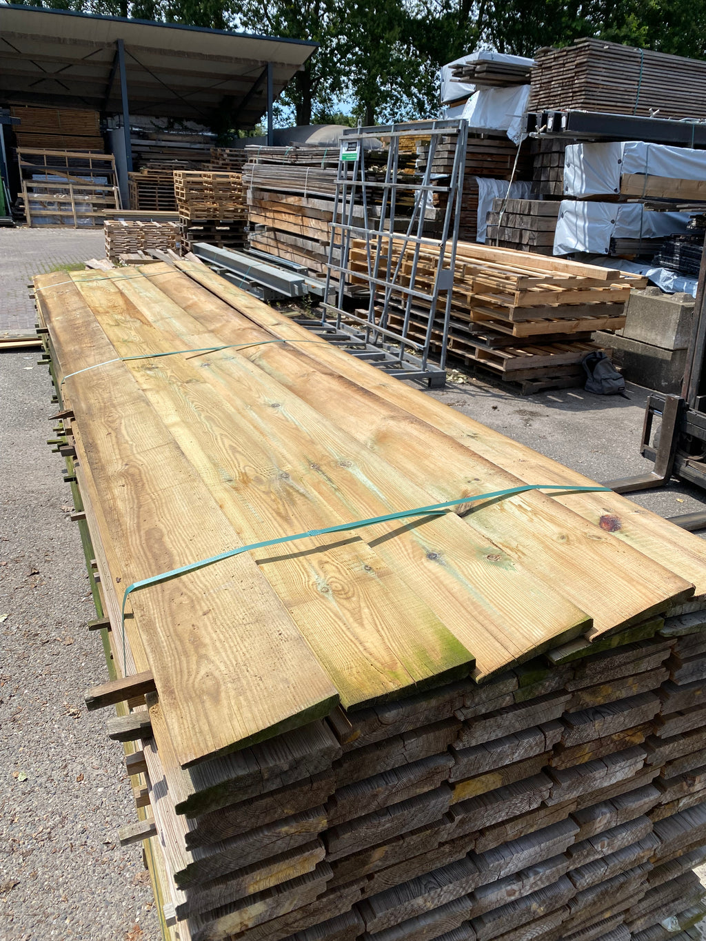 Grenen Zweeds Rabat. 8/24x 175x4000mm. 188 stuks