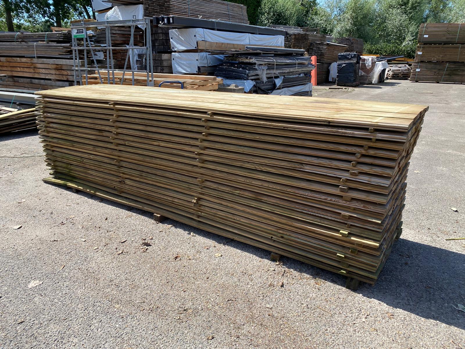 Grenen Zweeds Rabat. 8/24x 175x4000mm. 190 stuks