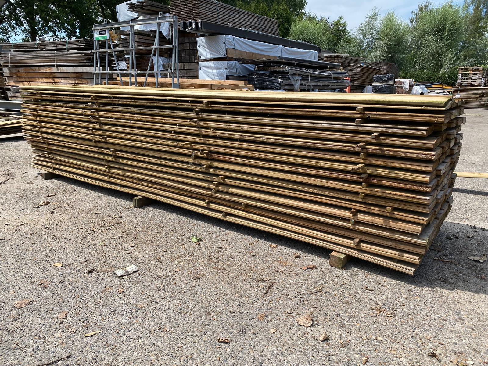 Grenen Zweeds Rabat. 8/24x 175x4000mm. 157 stuks