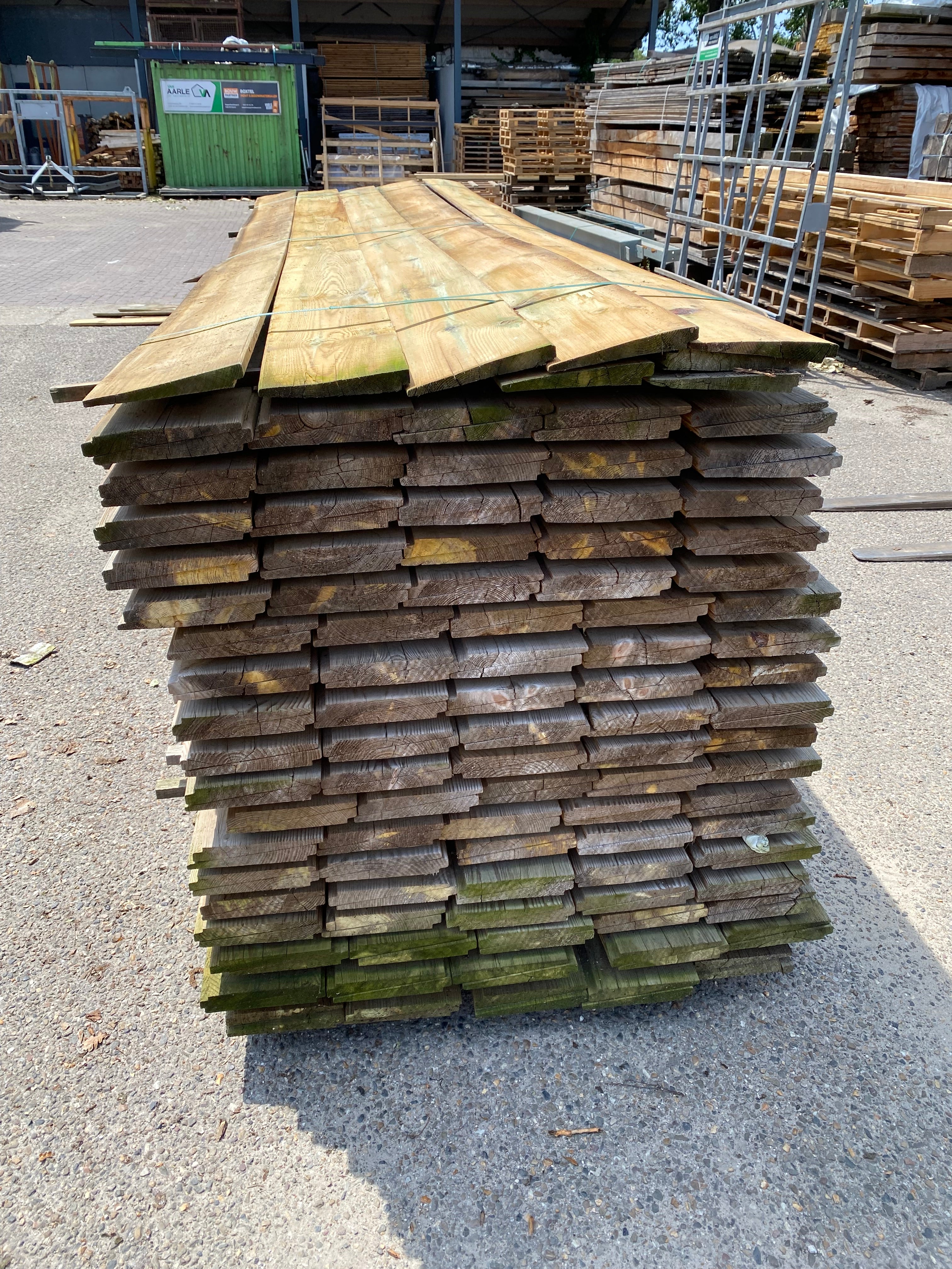 Grenen Zweeds Rabat. 8/24x 175x4000mm. 188 stuks