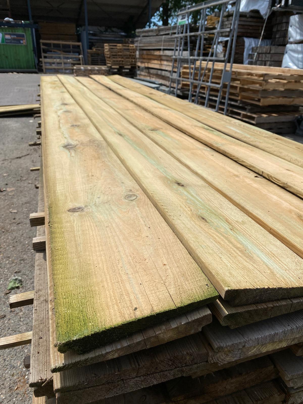 Grenen Zweeds Rabat. 8/24x 175x4000mm. 157 stuks