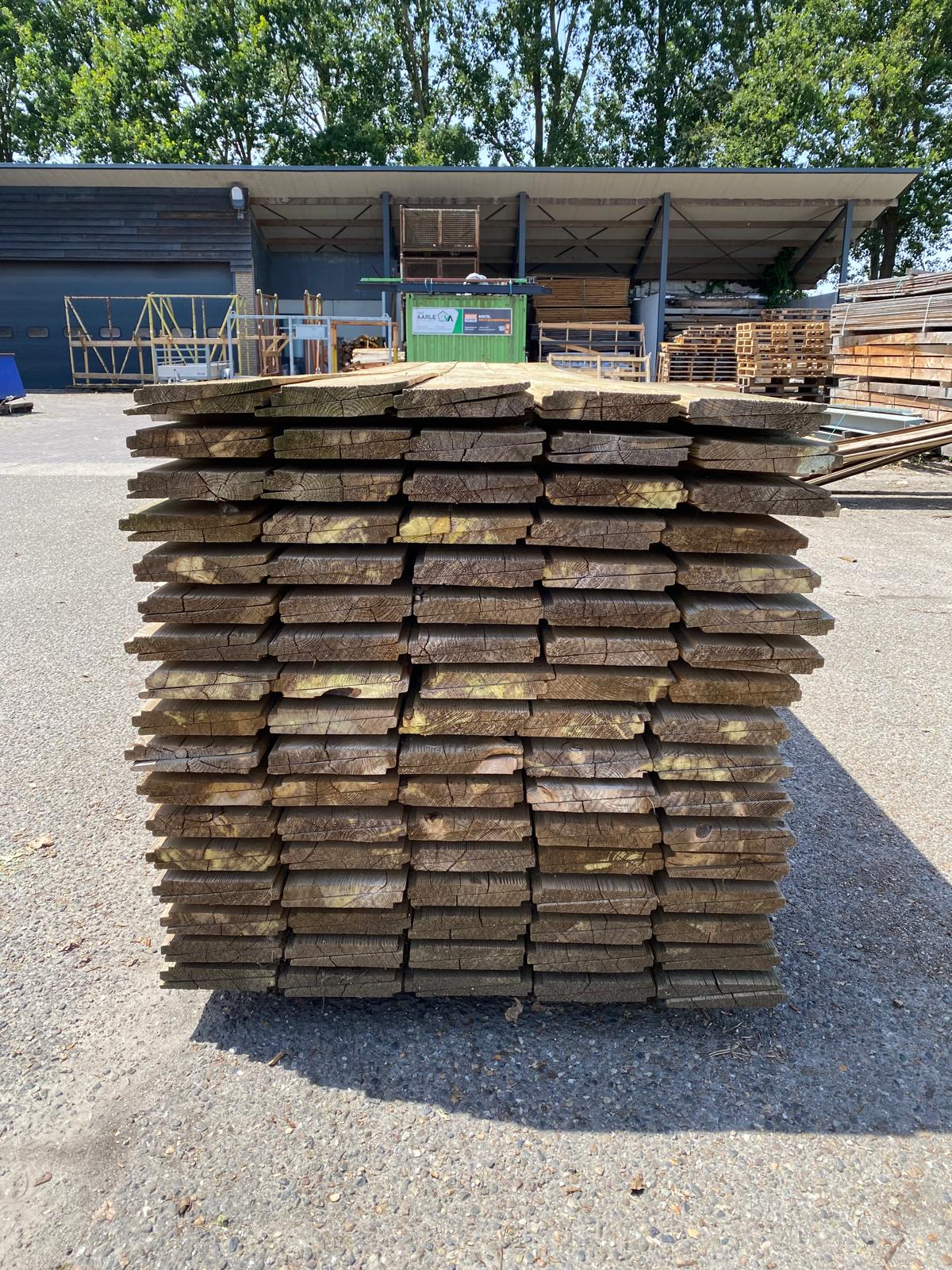 Grenen Zweeds Rabat. 8/24x 175x5000mm. 170 stuks