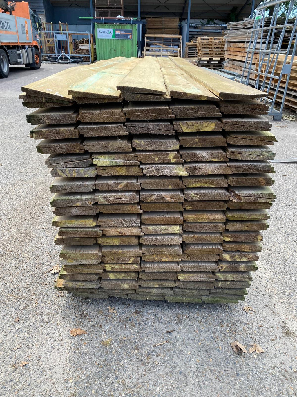 Grenen Zweeds Rabat. 8/24x 175x4000mm. 187 stuks