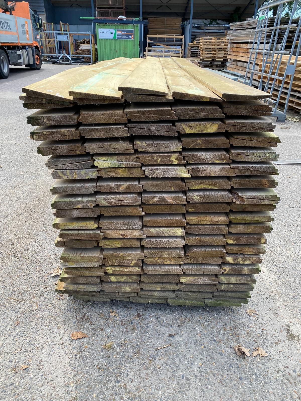 Grenen Zweeds Rabat. 8/24x 175x4000mm. 187 stuks