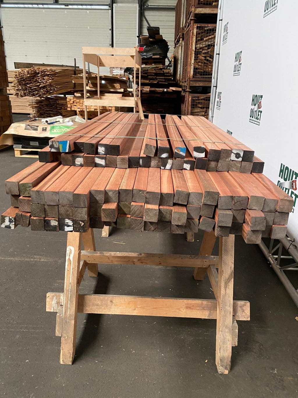 Angelim Vermello. 45x45mm