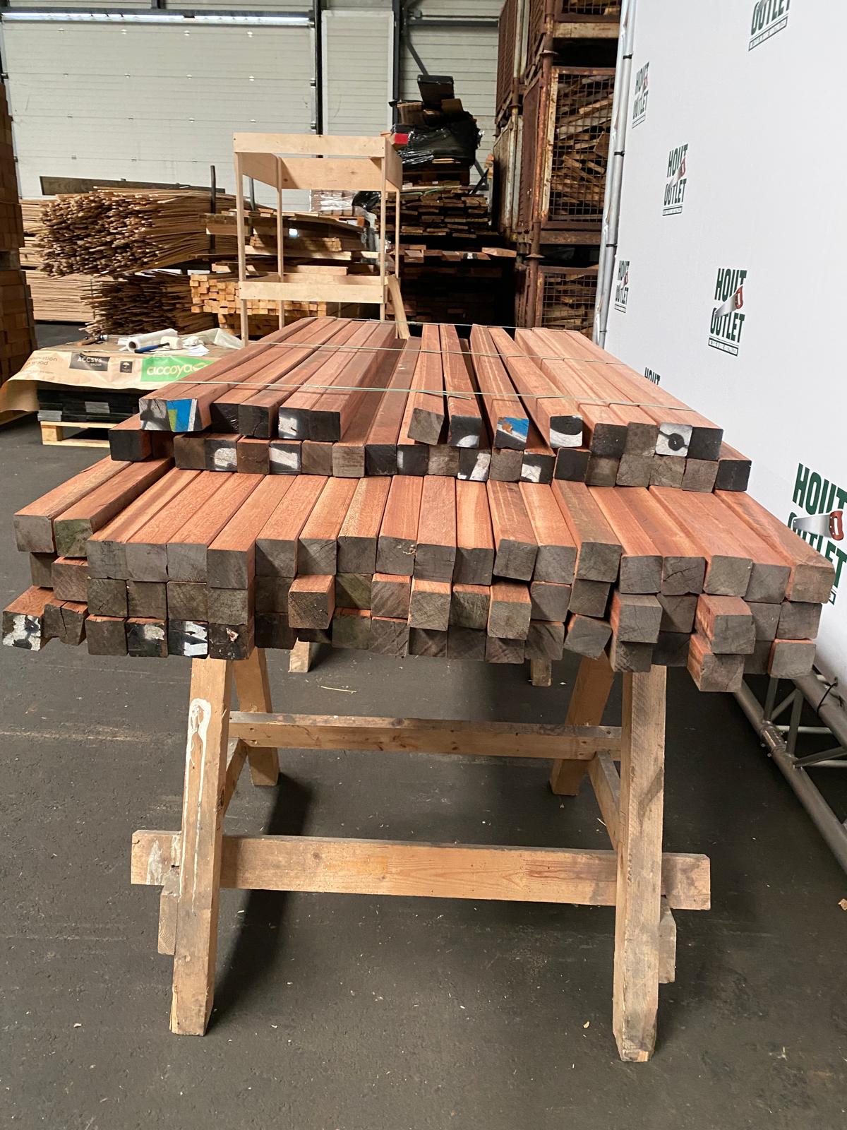 Angelim Vermello. 45x45mm