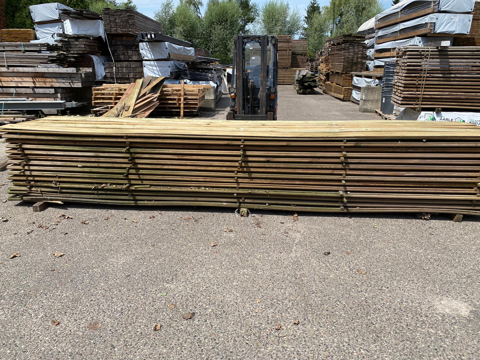 Grenen Zweeds Rabat. 8/24x 175x5000mm. 140 stuks